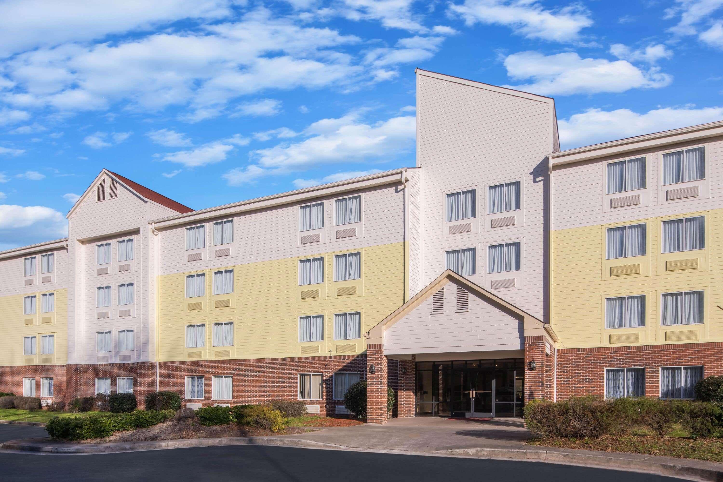 Days Inn By Wyndham Macon I-75 North Exteriör bild
