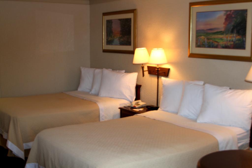 Days Inn By Wyndham Macon I-75 North Exteriör bild